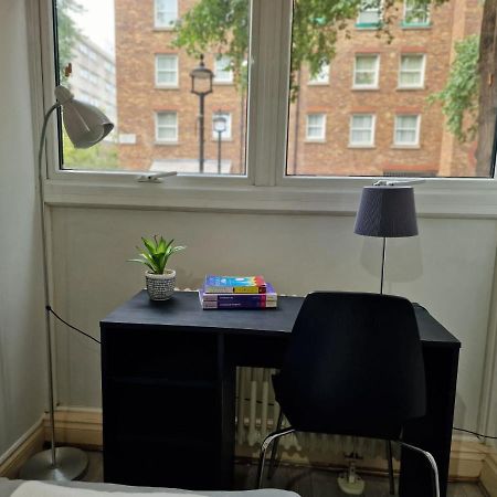 2 Bedrooms Flat In Great Location! London Eksteriør bilde